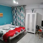 Casa Mia בית הארחה 4*