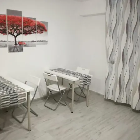 Casa Mia בית הארחה 4*